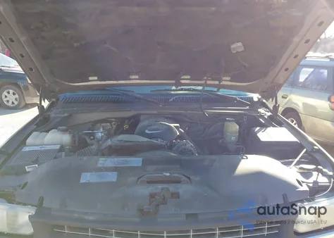 2002 Chevrolet Silverado 1500 Ls z USA, uszkodzony, nr VIN 2GCEK19T721204627